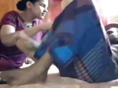 અશ્લીલ ગધેડાઓ સેકસી બીપી ફીલમ વચ્ચે મૂંઝવણ